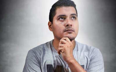 Palm Beach Poses: Stunning Photo Ideas for Your Dream Shoot