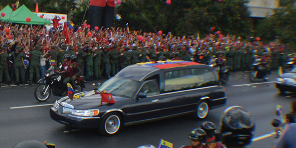 Fotografía documental del funeral de estado en Venezuela marzo de 2013